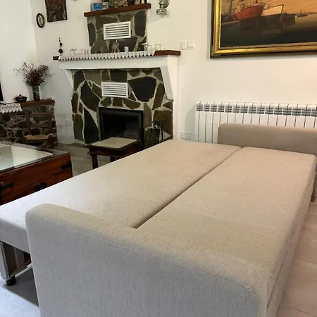 Σπίτι διακοπών Maria S Paliomylos House *